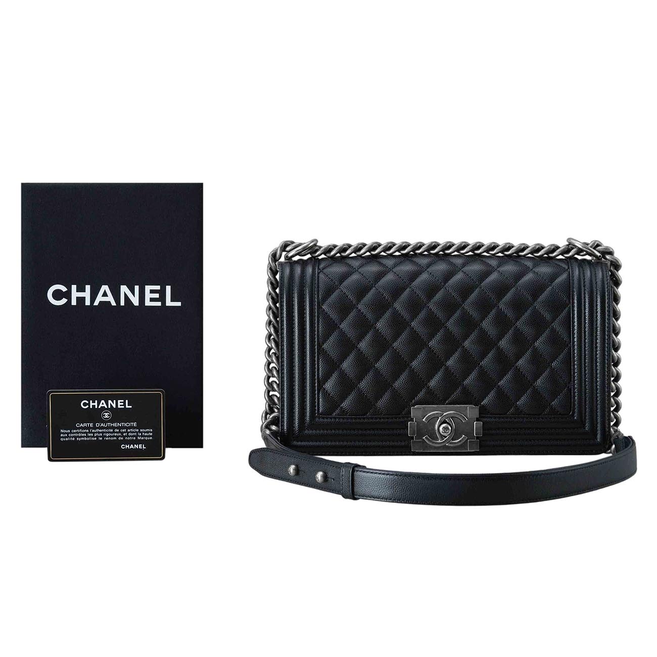 CHANEL(USED)샤넬 캐비어 보이샤넬 미듐 플랩백